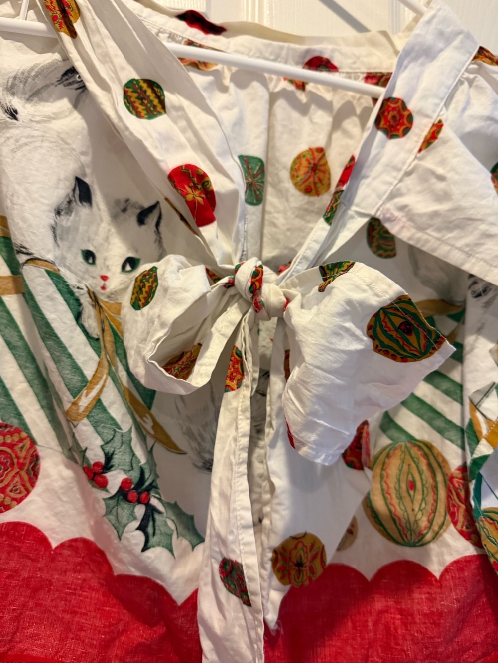 Vintage 1950s Christmas Kittens Half Apron 🎀🐾 - Picture 6 of 9